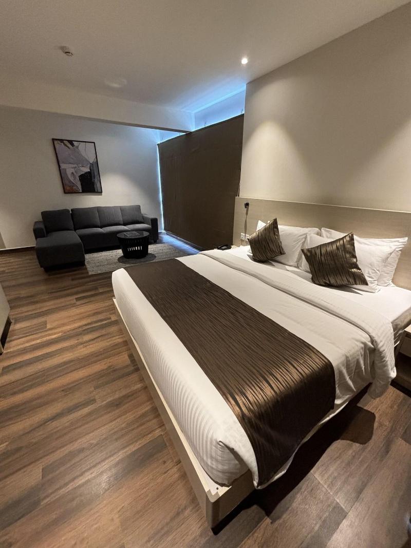 Presidency Airport Hotel image