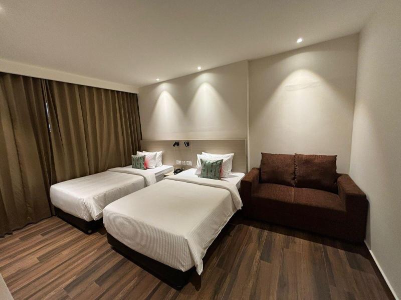 Presidency Airport Hotel image