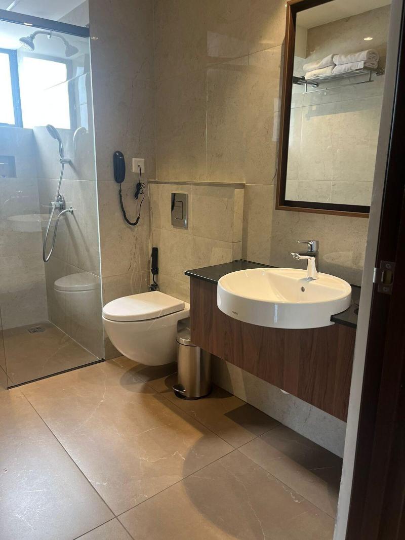 Presidency Airport Hotel image