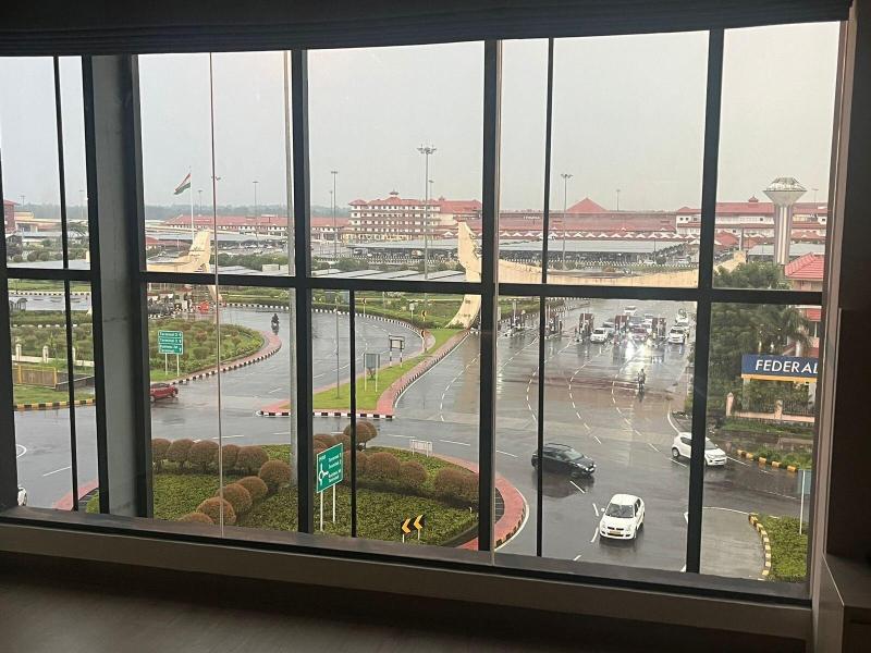 Presidency Airport Hotel image
