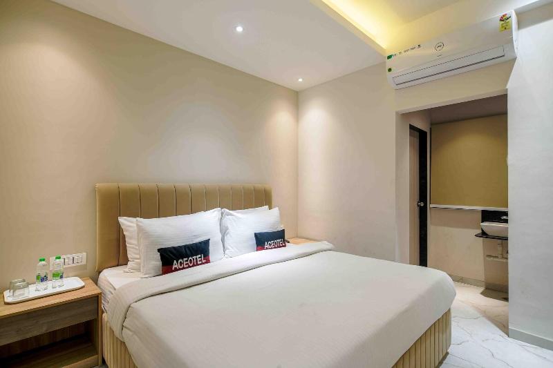Aceotel Xpress Mint — exterior view