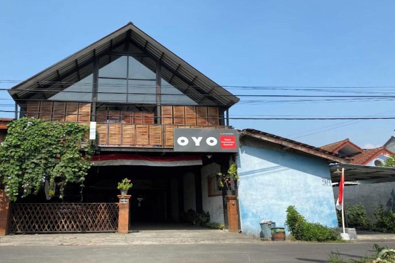 92201 Nayo Homestay Syariah image