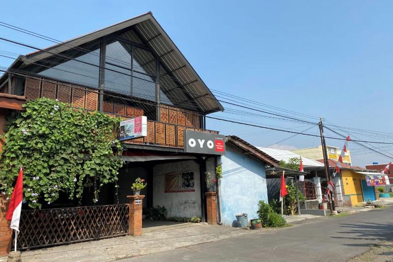 92201 Nayo Homestay Syariah image