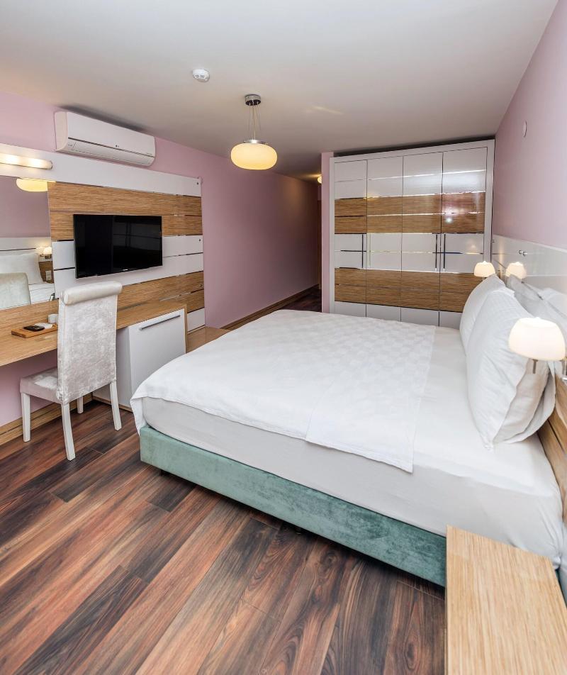 Tok Epa K Hotel image
