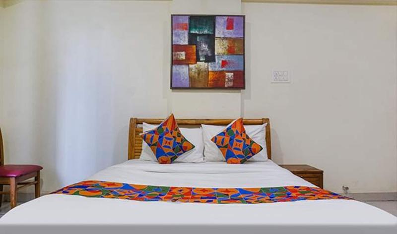 Fabhotel Grandeur image