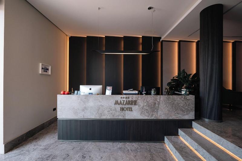 Mazarine Hotel image