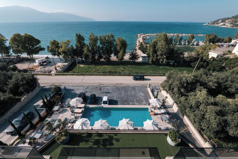 Mazarine Hotel image