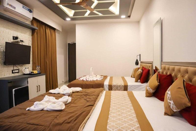 Panchgani Hollywood Palace Resort image