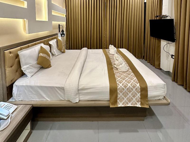 Panchgani Hollywood Palace Resort image