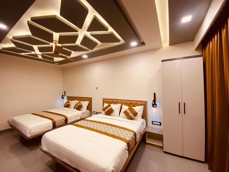 Panchgani Hollywood Palace Resort image
