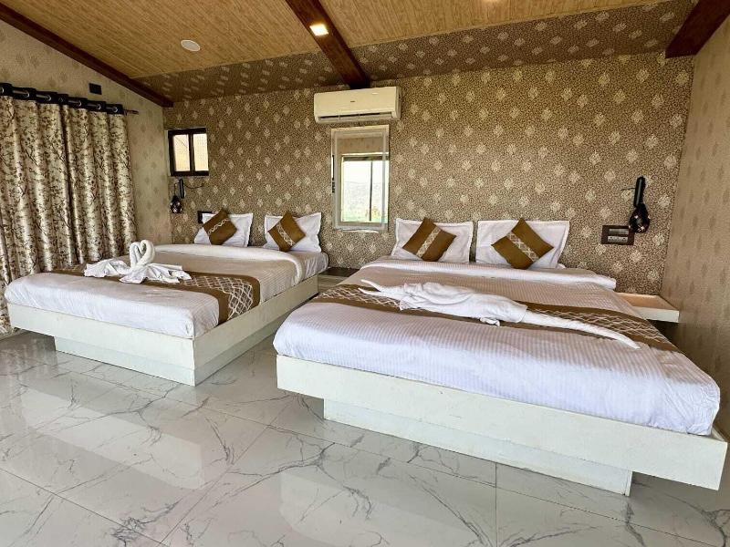 Panchgani Hollywood Palace Resort image