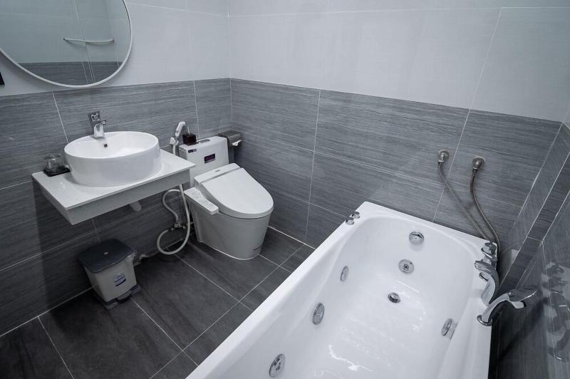 Dieu Thong Hotel image