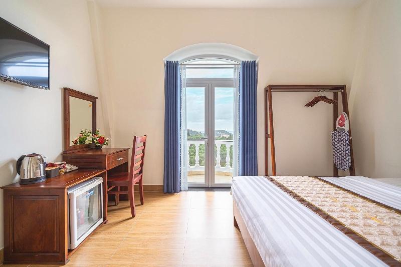Dieu Thong Hotel image