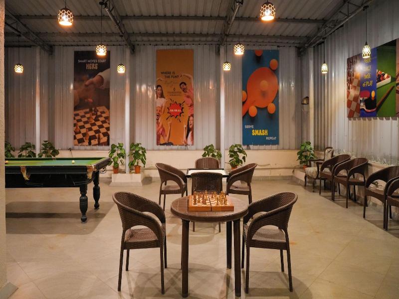 Metropark Hotel image