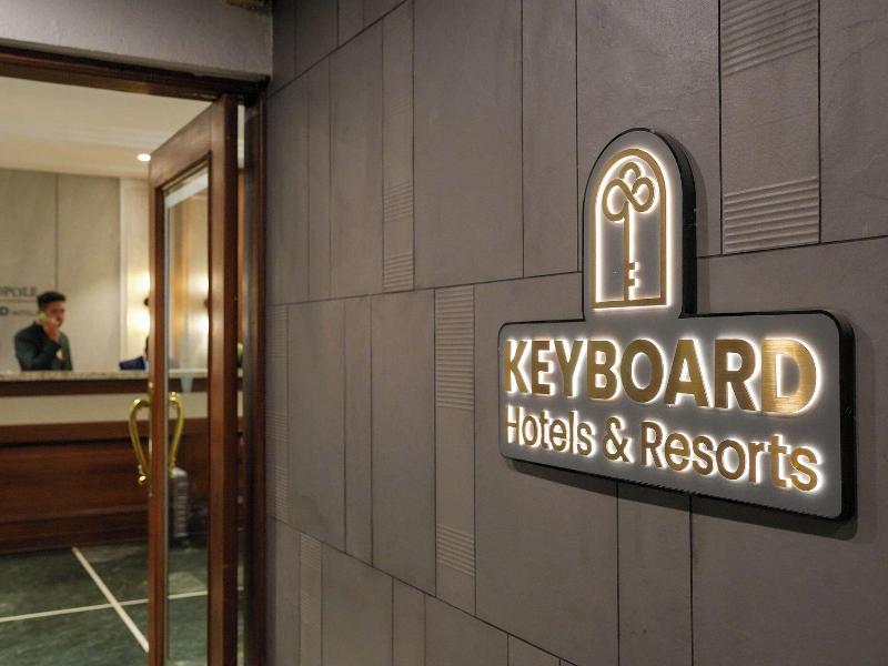 Metropark Hotel image