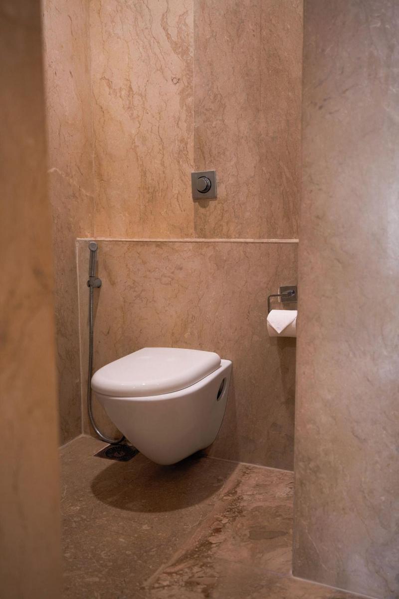 Metropark Hotel image
