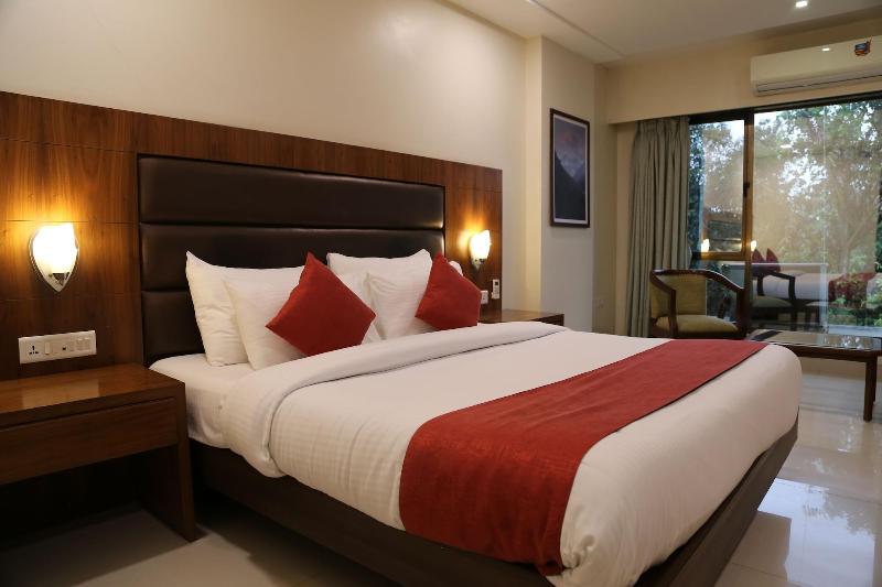 Metropark Hotel image