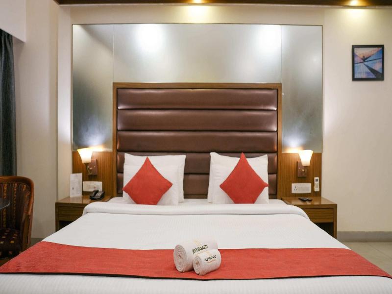 Metropark Hotel image