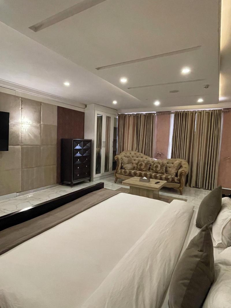 The Palms Hotel image