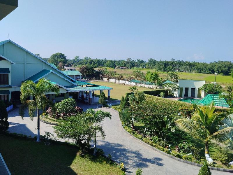 Padmini Resorts