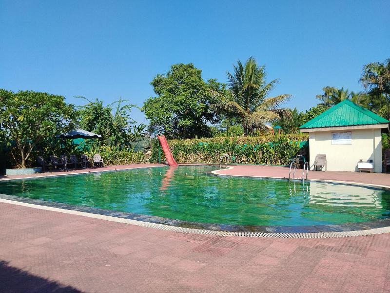 Padmini Resorts