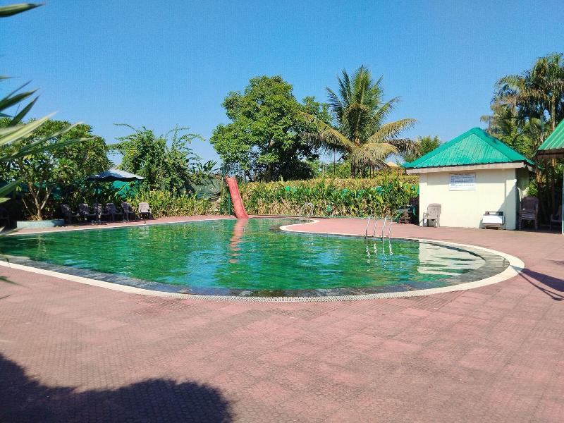 Padmini Resorts