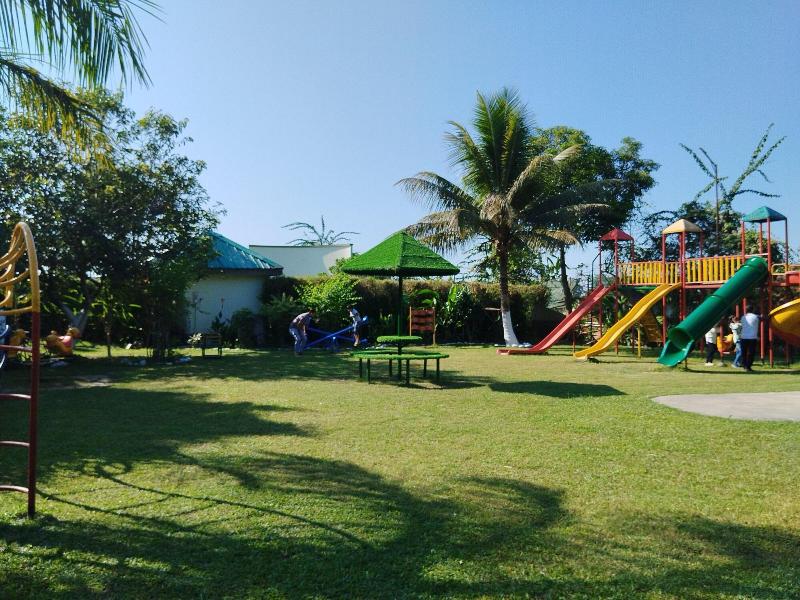 Padmini Resorts