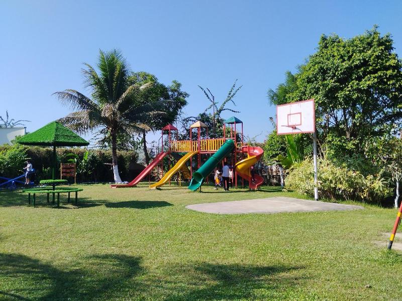 Padmini Resorts