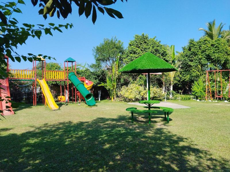 Padmini Resorts