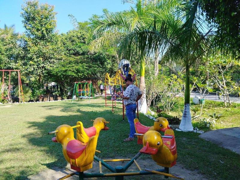 Padmini Resorts