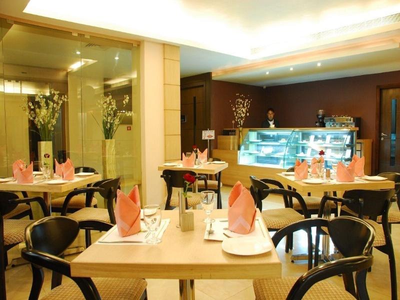 Hotel Daaysco Oley Allo image