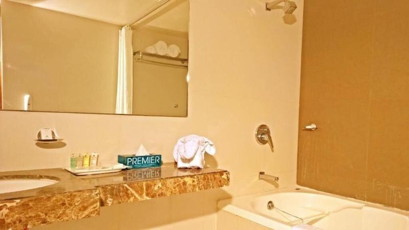 Hotel Daaysco Oley Allo image