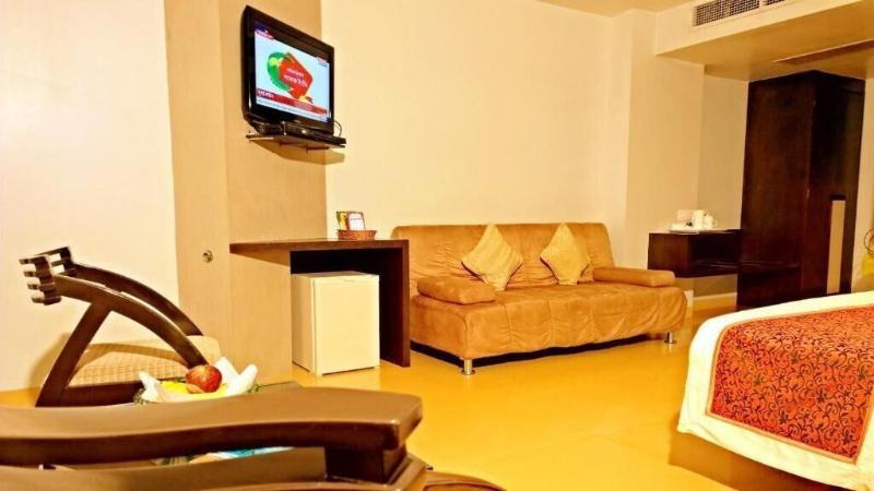 Hotel Daaysco Oley Allo image
