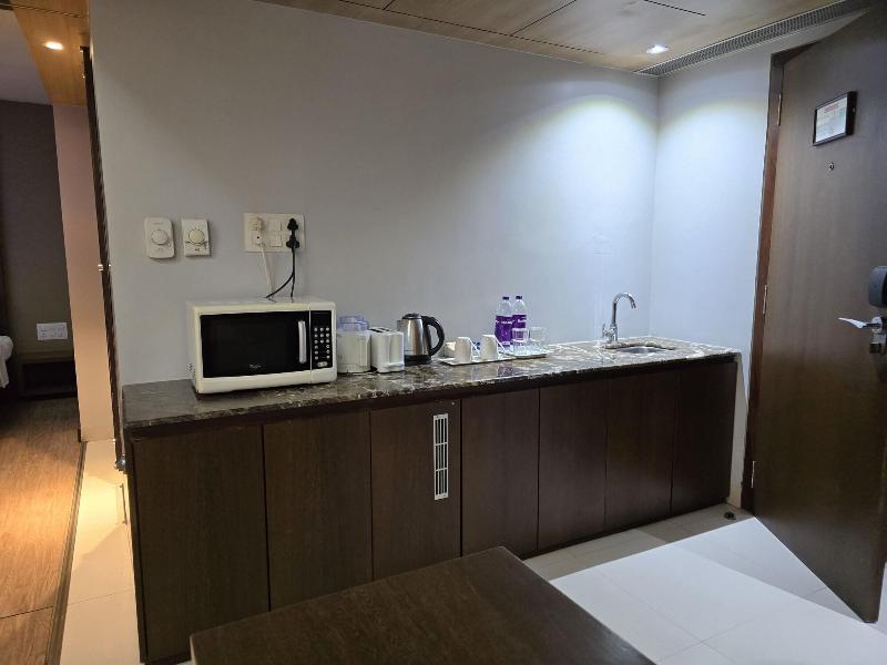 Hotel Daaysco Oley Allo image