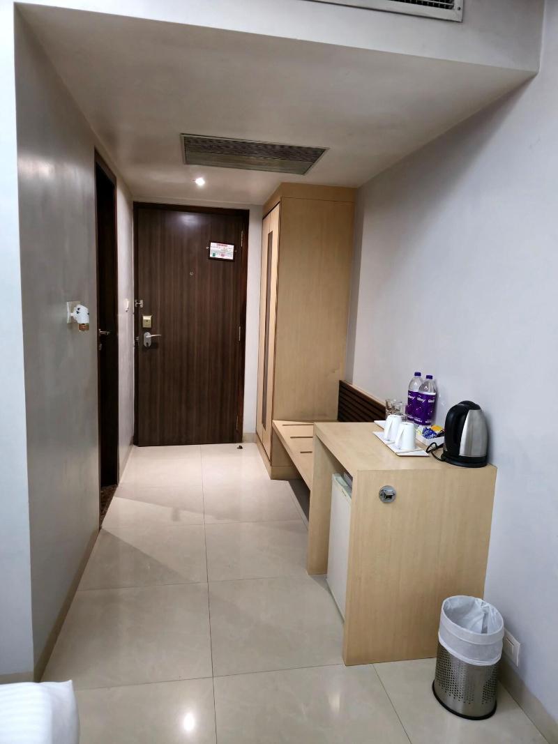 Hotel Daaysco Oley Allo image