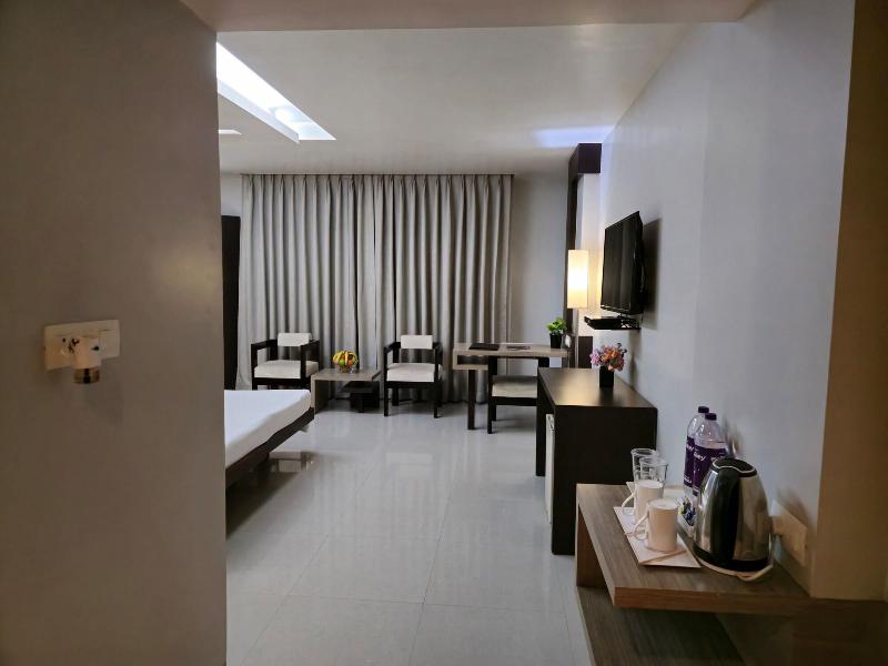 Hotel Daaysco Oley Allo image