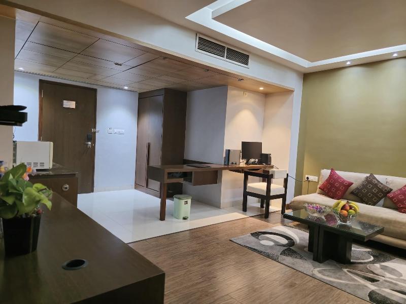 Hotel Daaysco Oley Allo image