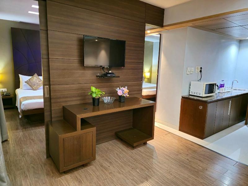Hotel Daaysco Oley Allo image