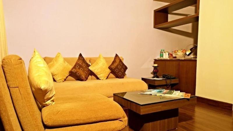 Hotel Daaysco Oley Allo image