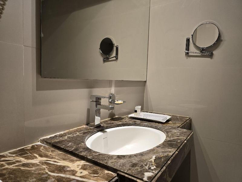 Hotel Daaysco Oley Allo image