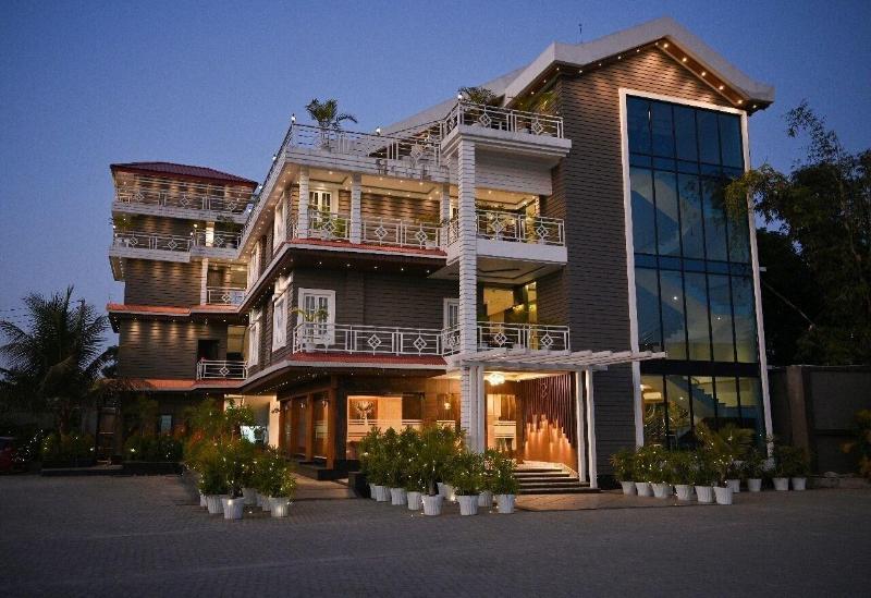 Hm Resort