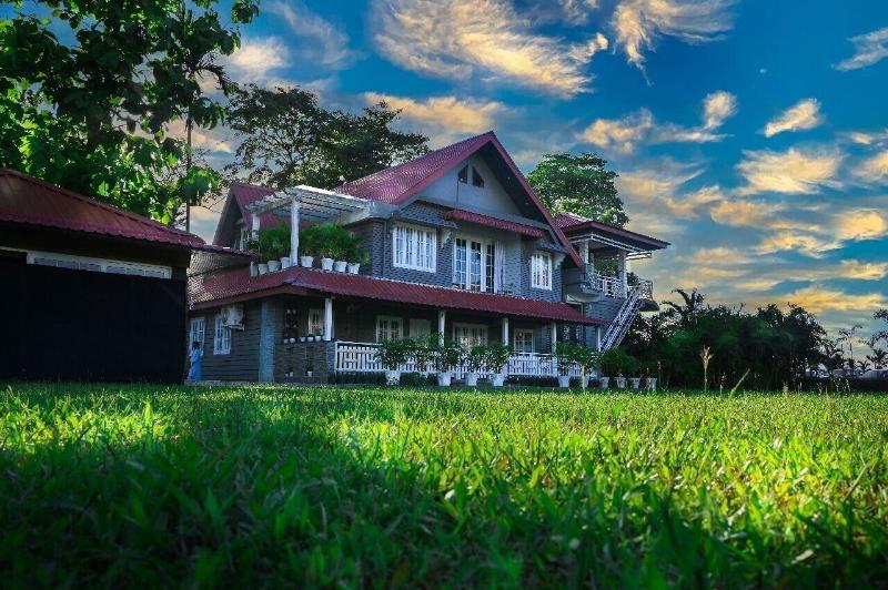 Hm Resort