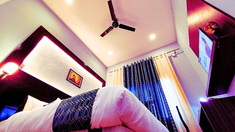 Madhunandan A Luxury Homestay By Asapian image