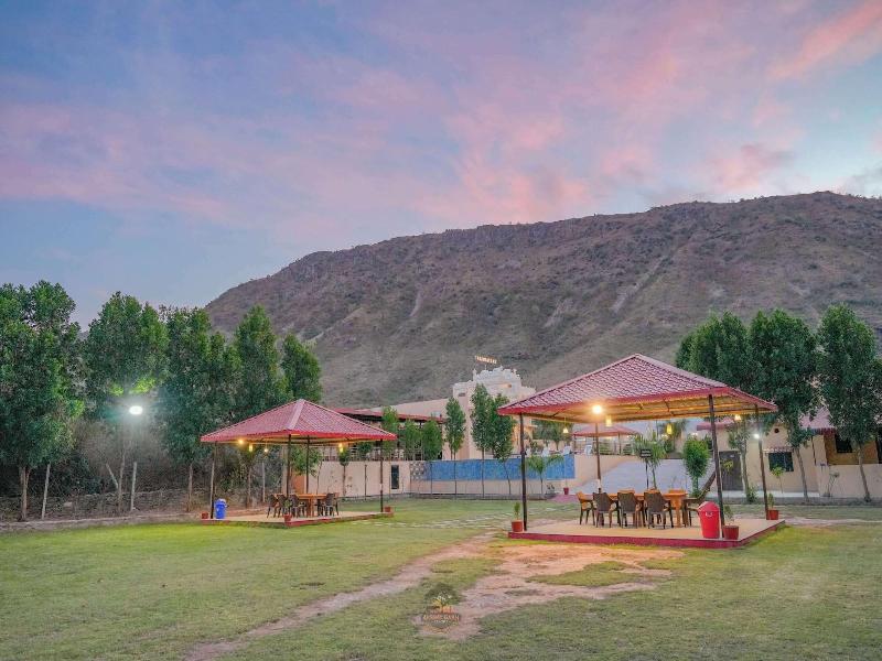 Akshay Valley Hotel Restro image