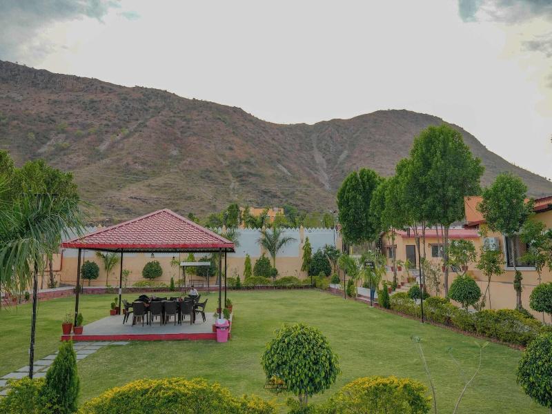 Akshay Valley Hotel Restro image