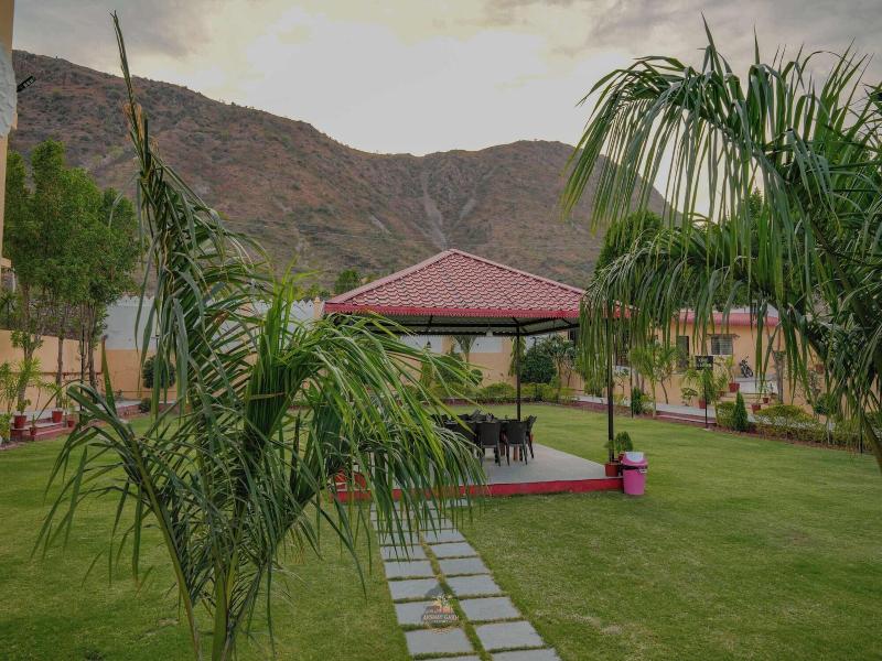 Akshay Valley Hotel Restro image
