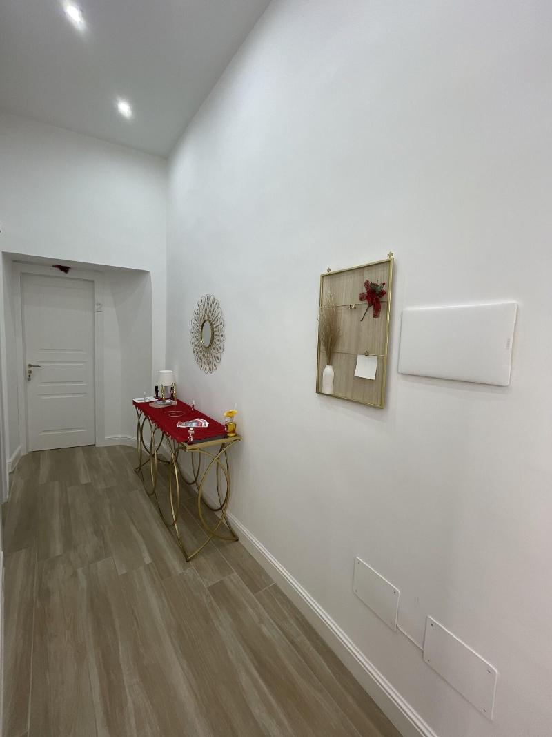 Berenice Suite image
