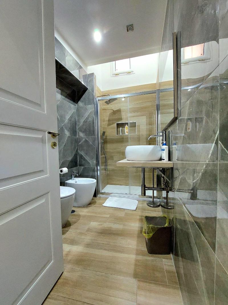Berenice Suite image