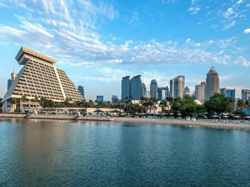 Sheraton Grand Doha Resort & Convention Hotel image