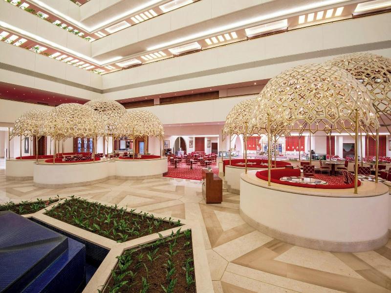 Sheraton Grand Doha Resort & Convention Hotel image